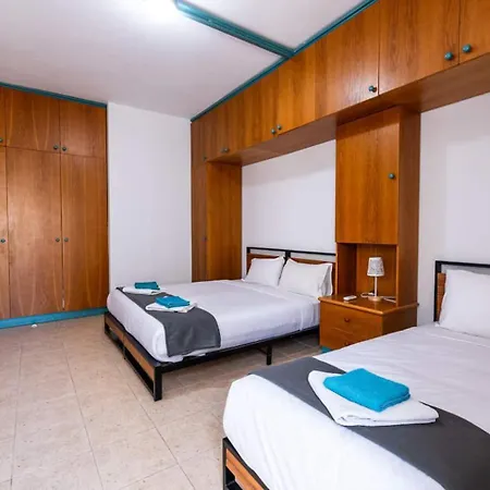 Apartment Spacious Bay View With Balcony By Homely! *
